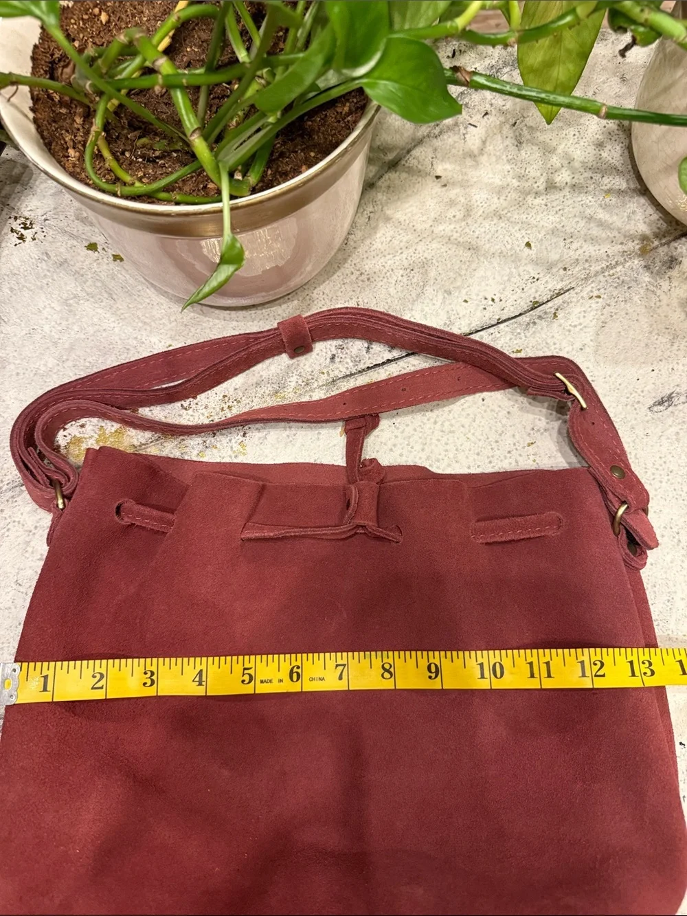 Portland Leather Good Suede Drawstring Shoulder Bag in Burgundy Rose - Picture 8 of 9